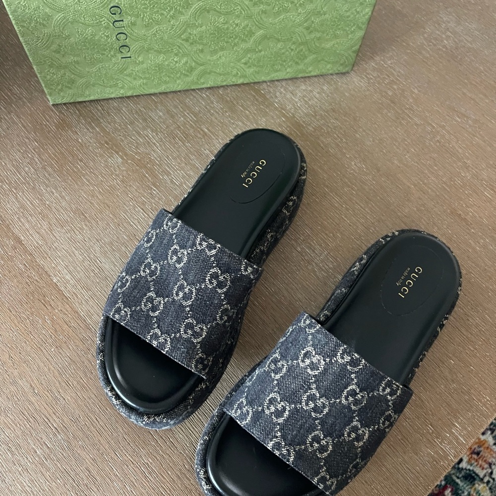 Gucci Platform Slides